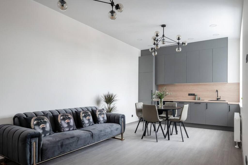 Spacious Home In Central Riga Exterior foto